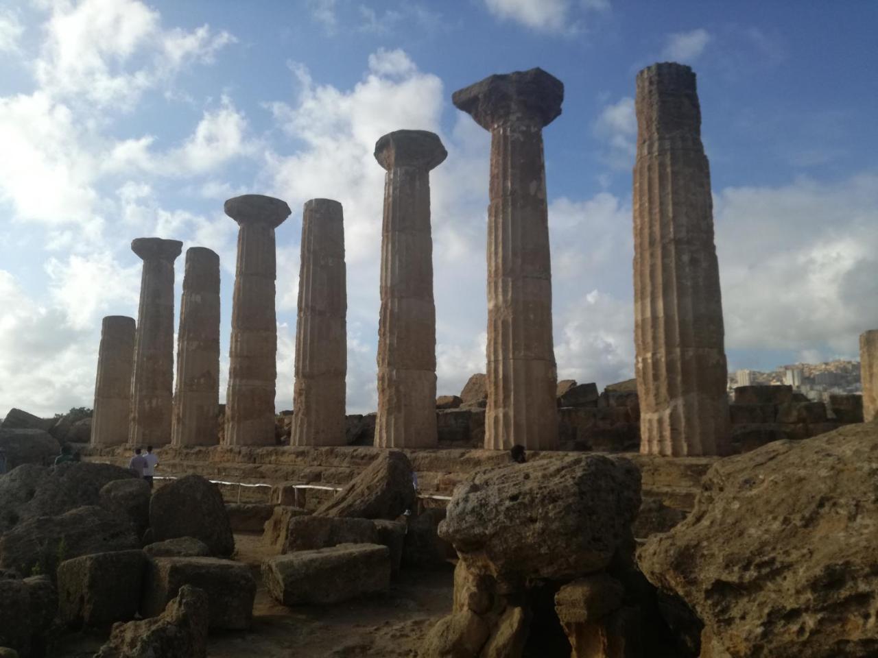 לינה וארוחת בוקר אגריג'נטו Locazione Turistica Domus Re מראה חיצוני תמונה