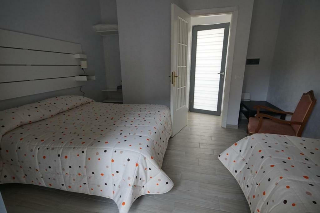 לינה וארוחת בוקר אגריג'נטו Locazione Turistica Domus Re מראה חיצוני תמונה